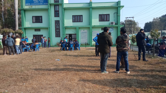 सदस्य डिल्लीराज अवस्थीद्धारा प्यानल सहित मनोनयन दर्ता