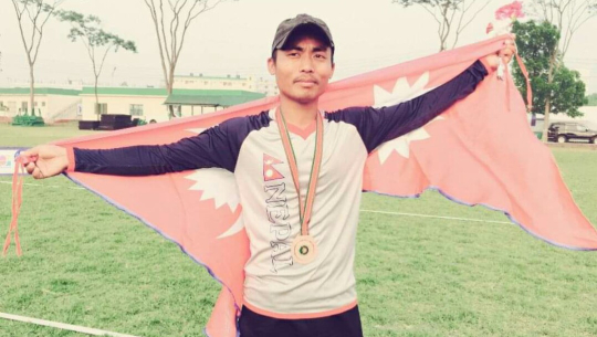 खबरदार नेता