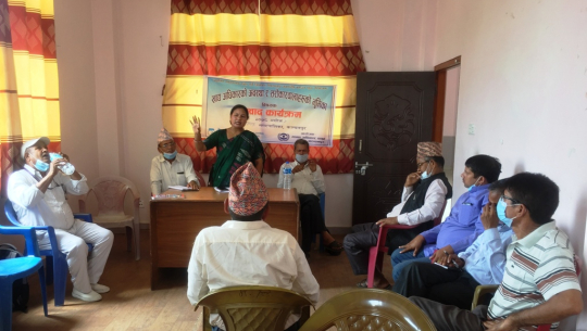 स्थानीय उत्पादनले बजार नपाउँदा पेशा नै संकटमा परेको कृष्णपुरका किसानको गुनासो