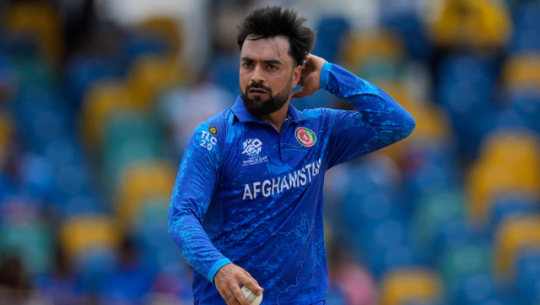 टी–२० क्रिकेटमा ७०० विकेट लिने पहिलो बलर बने राशिद खान 