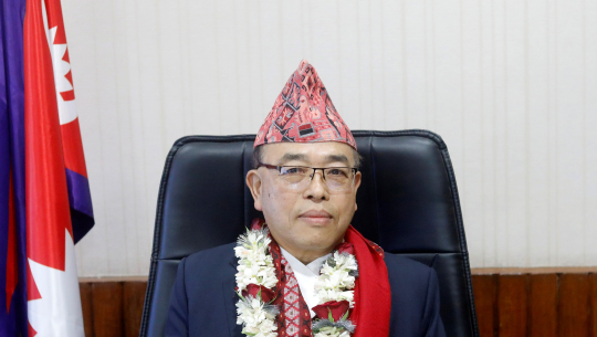 नवनियुक्त भूमिमन्त्रीद्वारा पदवहाली