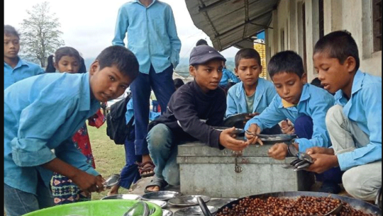 बाजुरामा दिवाखाजामा स्थानीय रैथाने बालीको परिकार
