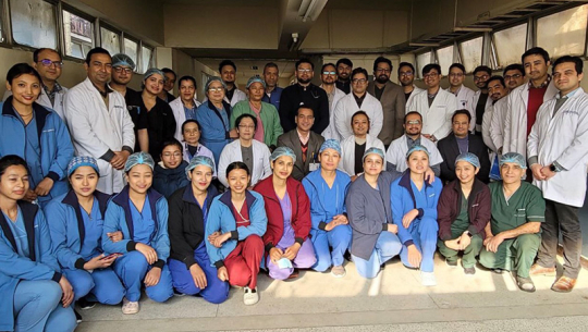 नेपालमा पहिलो पटक नेपाली चिकित्सककै टिमद्वारा कलेजो प्रत्यारोपण