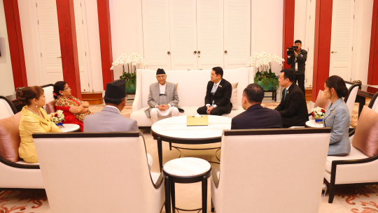 प्रधानमन्त्री ओली र थाइल्याण्डका प्रधानमन्त्री सिनावातबीच भेटवार्ता हुँदै