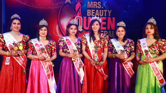 ‘लेट मी इन मिसेज ब्युटी क्विन नेपाल सिजन ४’ की वजेता बनिन् रश्मि शाक्य