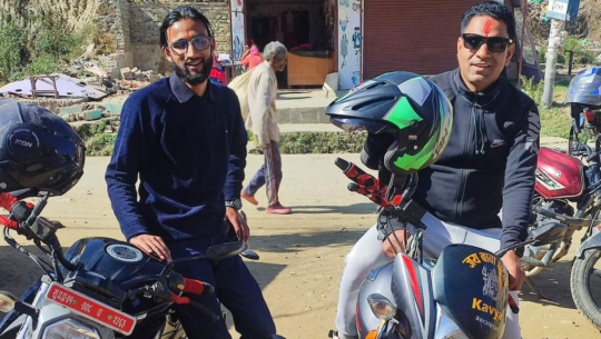 डडेल्धुरामा ३ दिन दिदीबहिनी र फुपूहरुलाई निःशुल्क मोटरसाइकल सेवा