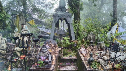 हिउँदे वर्षाको लागि बैतडीको रौलाकेदार धाममा स्थानीयद्वारा पूजा 