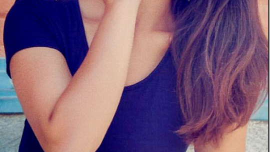 घर फर्किन सृष्टि