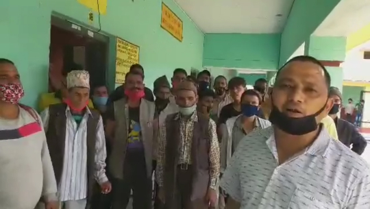 भारतीय क्वारेन्टाईनबाट नेपालीको प्रश्न : हाम्रा नेता छन् की छैनन् ?