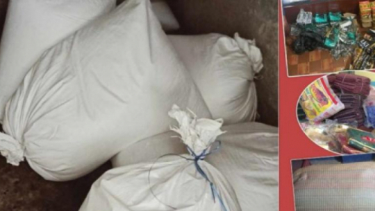 डडेल्धुराबाट अबैध सामान बरामद