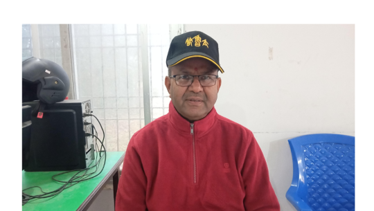 धनगढी–२ रातोपुलका टेकराज जोशीले गरे कपडा सहयोग