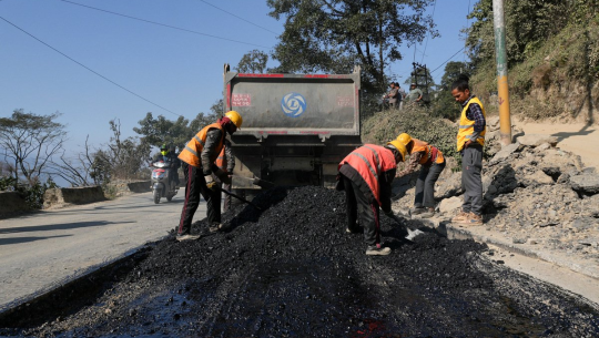 पेट्रोलियम पदार्थको मूल्य वृद्धिले विकास आयोजना प्रभावित