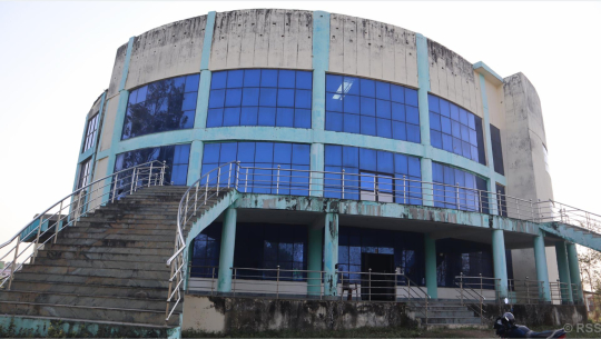 अझै सञ्चालनमा आएन ‘सभागृह’