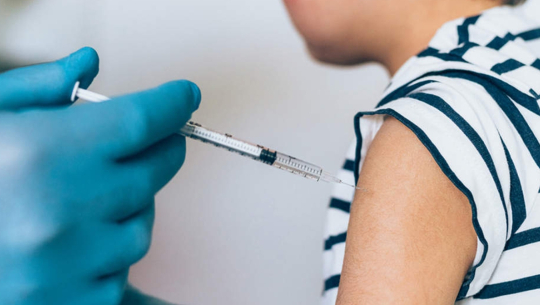 चितवनका ५६ हजार बढी बालबालिकालाई खोप