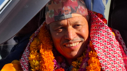 एमालेको कारबाहीपछि धनगढीमा रावलको ‘इन्ट्री’, यसो भन्छन् नेता थापा