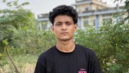 Ayush Singh donates clothes to Cloth Bank in Dhangadhi