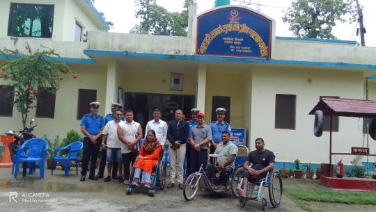 अपाङ्गमैत्री बन्न सकेन सार्वजनिक यातायात, यात्रा गर्नै डराउन थाले अपाङ्गता भएका व्यक्ति
