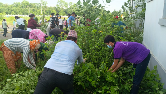 कृष्णपुर नगरपालिकाद्वारा स्वास्थ्य विज्ञान विश्वविद्यालय परिसरमा वृहत् सरसफाइ अभियान