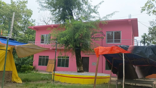 धनगढीमा करोडौँको लगानीमा बनेको ज्येष्ठ नागरिक मिलन केन्द्र ६ वर्षदेखि बन्द