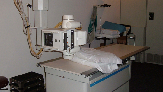 शुक्लाफाँटामा दक्ष जनशक्ति नहुँदा स्वास्थ्य उपकरण प्रयोगविहीन