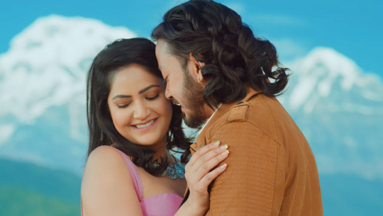 वर्षा सिवाकोटीको मुख्य भुमिका रहेको फिल्म‘ए साथी सुन’को ट्रेलर सार्वजनिक