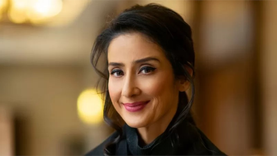 नायिका मनीषा कोइराला लन्डनमा सम्मानित