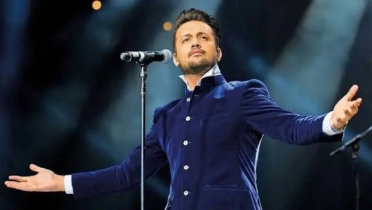 नेपाल आउँदै बलिउडका चर्चित गायक आतिफ असलम