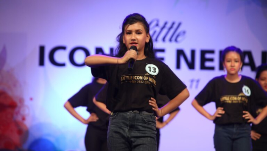 लिटिल आइकन नेपाल : बैतडीकी आयुषाले जितिन् दुई अवार्ड 