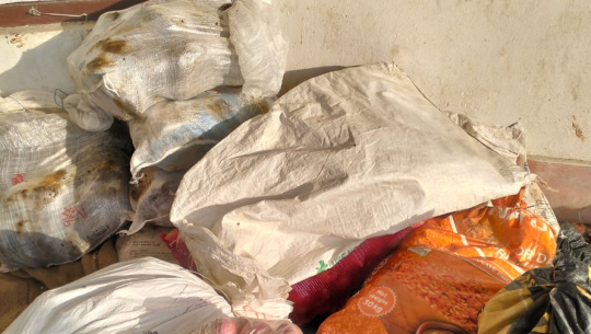 कञ्चनपुरमा ४ लाख मुल्यको अबैध सामान बरामद