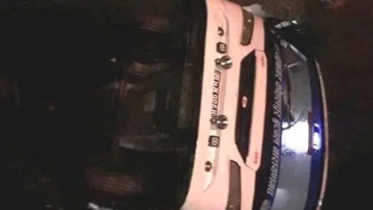 Car traveling from Chitwan meets with an accident, injuring ten