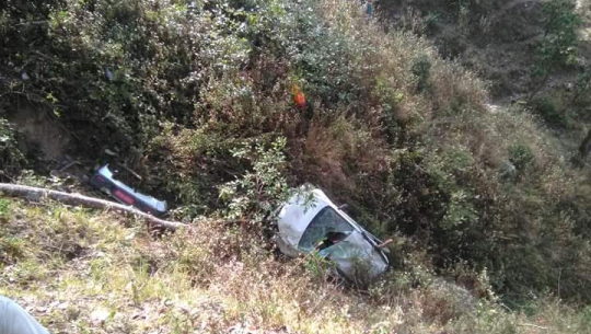 धनगढी आउँदै गरेको कार डोटीमा दुर्घटना, ६ घाईते