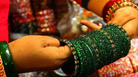 साउनमा हरियो–पहेँलो चुरा