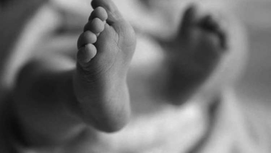 अछाममा भीरबाट लडेर एक बालिकाको मृत्यु