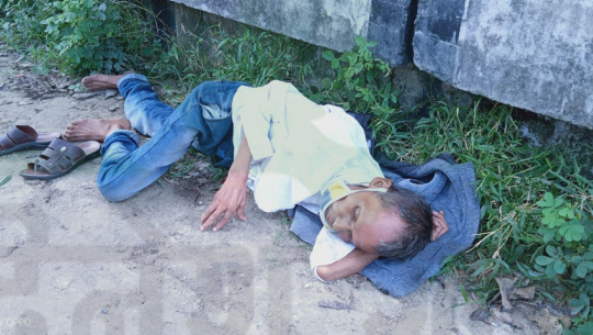 A returnee from India found unconscious in Dhangadhi