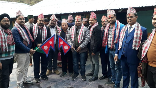 लायन्स क्लब धनगढीले भारतीय पर्यटकलाई सुदूरपश्चिमका विभिन्न स्थान घुमायो