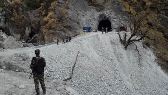 बझाङमा २१० मेगावाटको जलविद्युत् आयोजना वनले रोक्यो