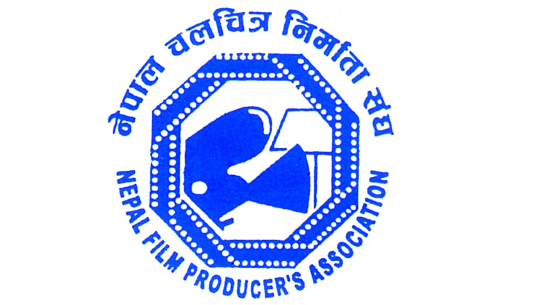 प्रदर्शक र निर्माताबिचको विवाद मिल्यो