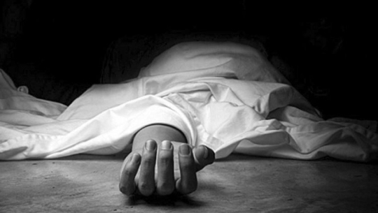 बाजुरामा बसभित्र प्रधानाध्यापक मृत फेला