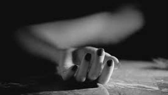 बझाङमा भिरबाट लडेर महिलाको मृत्यु