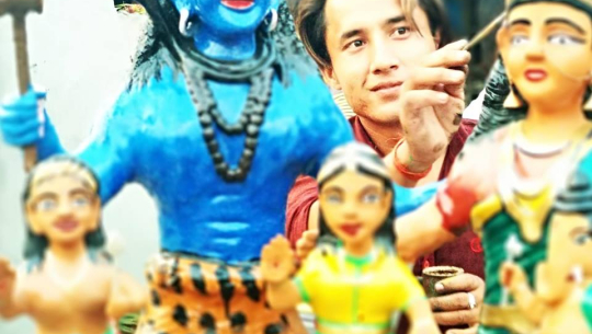 माटोको चुलो बनाउँदा सवैले तारिफ गरे अव मुर्तिकलामै भविष्य खोजिरहेको छु (भिडियो सहित)