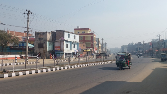 सडक विस्तारले फेरियो धनगढीको स्वरुप