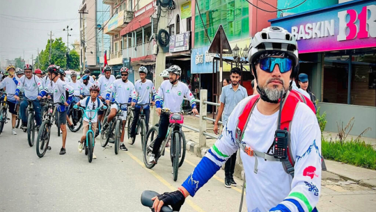 धनगढीमा बढ्दै साइकल संस्कृति, स्वास्थ्यदेखि वातावरण संरक्षणसम्म जोडिँदै
