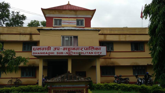 दशैँ मनाउन गएका कर्मचारी फर्किएनन्