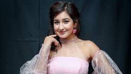 चलचित्र ‘डिग्री माइला’मा आँचल शर्मा अनुबन्धित