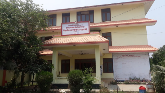 सुदूरपश्चिममा निर्माण समाग्री खरिदमा शिक्षा ईकाइको सिण्डिकेट