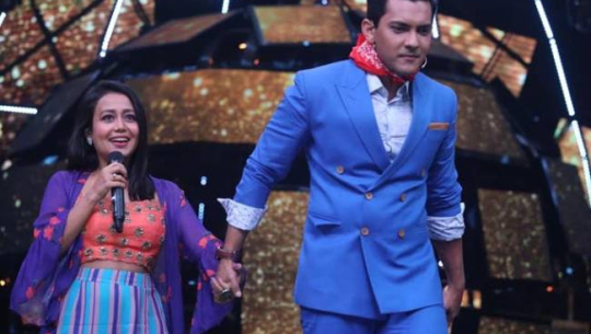 आदित्य र नेहा विवाह गर्दै