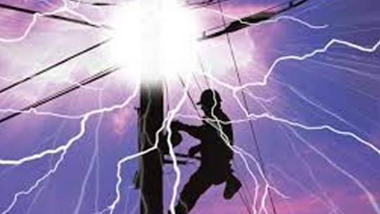 बैतडीमा करेन्ट लागेर एक पुरुष घाइते 