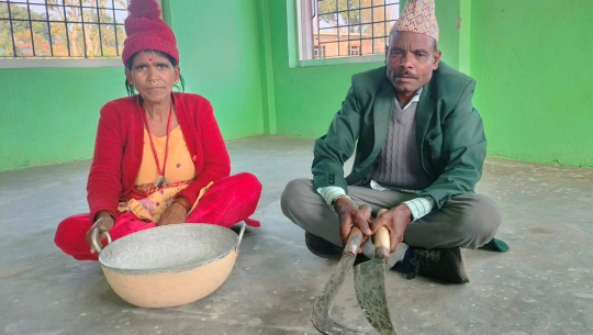 आरनको भरमा लुहार दम्पतीको जीविका