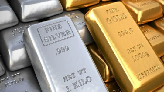 सुनको मूल्य घट्यो, चाँदीको बढ्यो