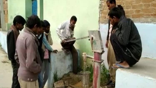 ह्याण्डपम्पबाट पानीको सट्टा रगत र हड्डी निस्कियो